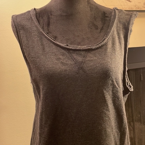 Fabletics: Sweatshirt material tank - Picture 3 of 14
